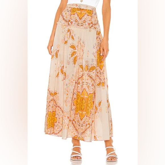 Women’s FREE PEOPLE Farrah drop waist maxi skirt- printed tiered combo. Size 8 - Picture 1 of 10